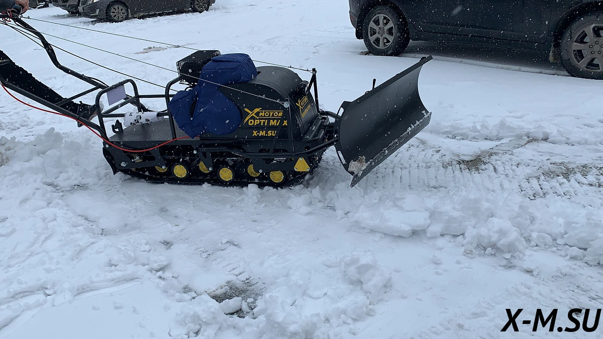 Отвал снегоуборочный МОТОБУКСИРОВЩИКА (универсальный на все мотособаки) Отвал снегоуборочный МОТОБУКСИРОВЩИКА (универсальный на все мотособаки)